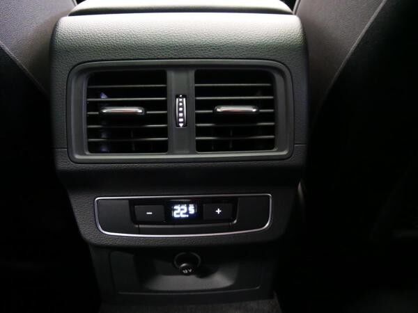 Audi Q5 Sportback 40 TFSI quattro S line S tro. LED AHK PANO