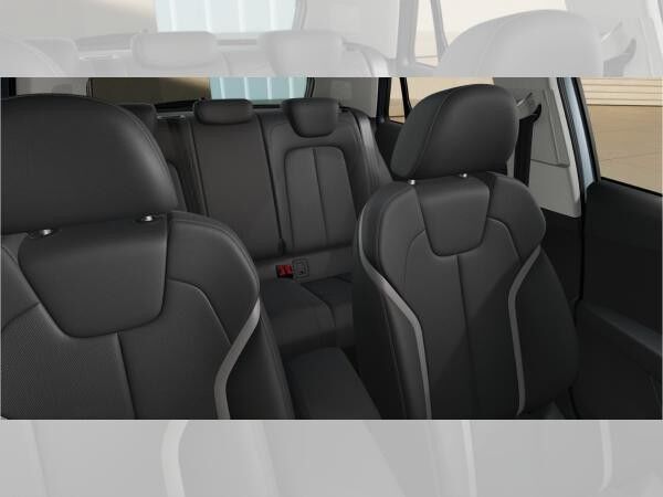 Audi Q2 30 TFSI Advanced / SOFORT VERFÜGBAR !