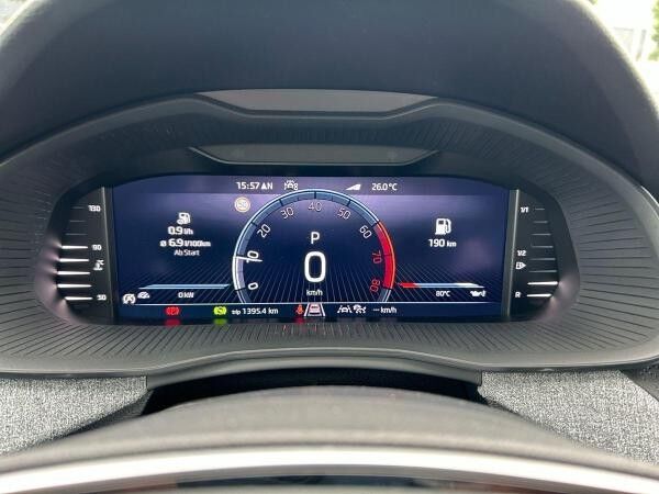 Skoda Kamiq SELECTION 1.5 TSI Klima+PDC+DAB+USB
