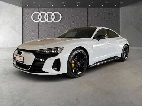 Audi e-tron GT quattro Matrix-LED air suspension B&O Panorama HuD
