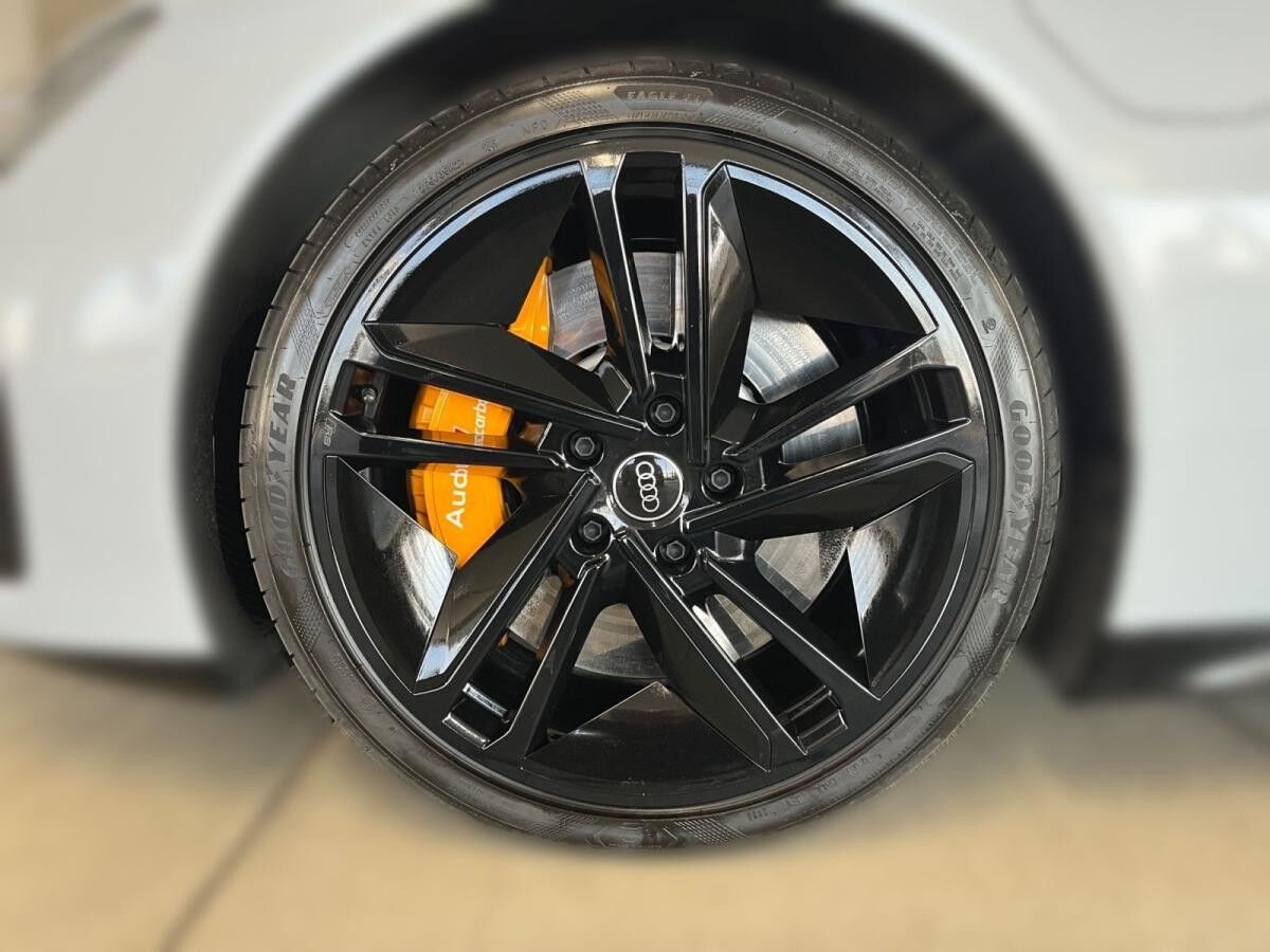 Audi e-tron GT quattro Matrix-LED air suspension B&O Panorama HuD