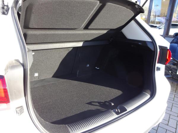 MG ZS Hybrid + Luxury Automatik direkt verfügbar