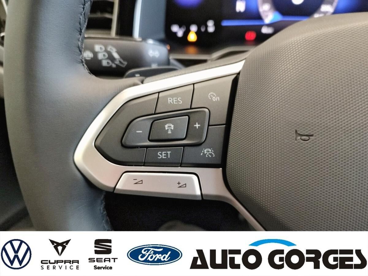 Volkswagen Taigo R-Line 1.0l TSI OPF DSG +SOFORT+IQ.LIGHT+ACC+APP-CONNECT+