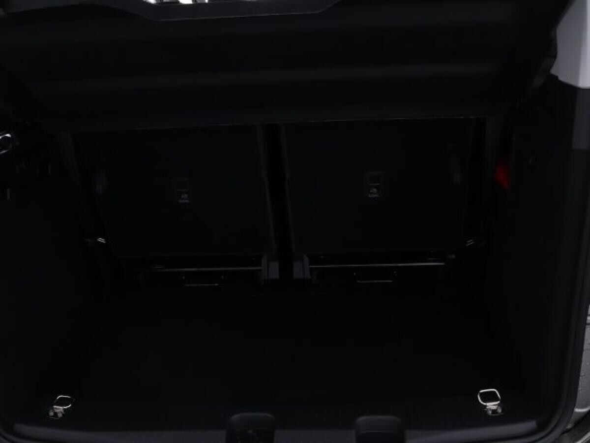 Volkswagen Caddy Maxi Style 1.5 TSI DSG CarPlay ACC LED PDC Volkswagen Caddy Maxi Style 1.5 TSI DSG CarPlay ACC LED PDC