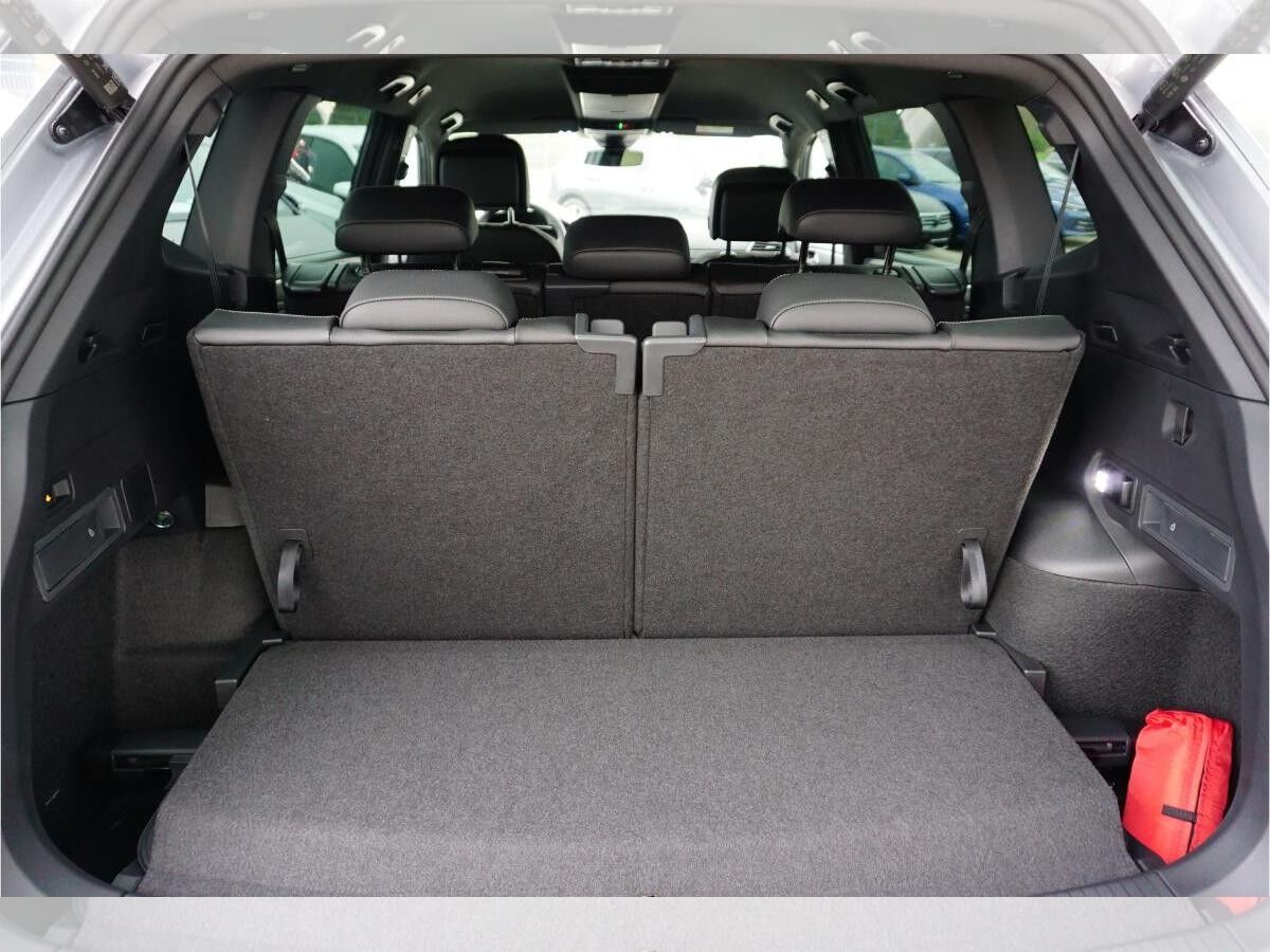 Volkswagen Tiguan Allspace R-Line 2,0 TDI - DSG 4motion *SOFORT VERFÜGBAR*