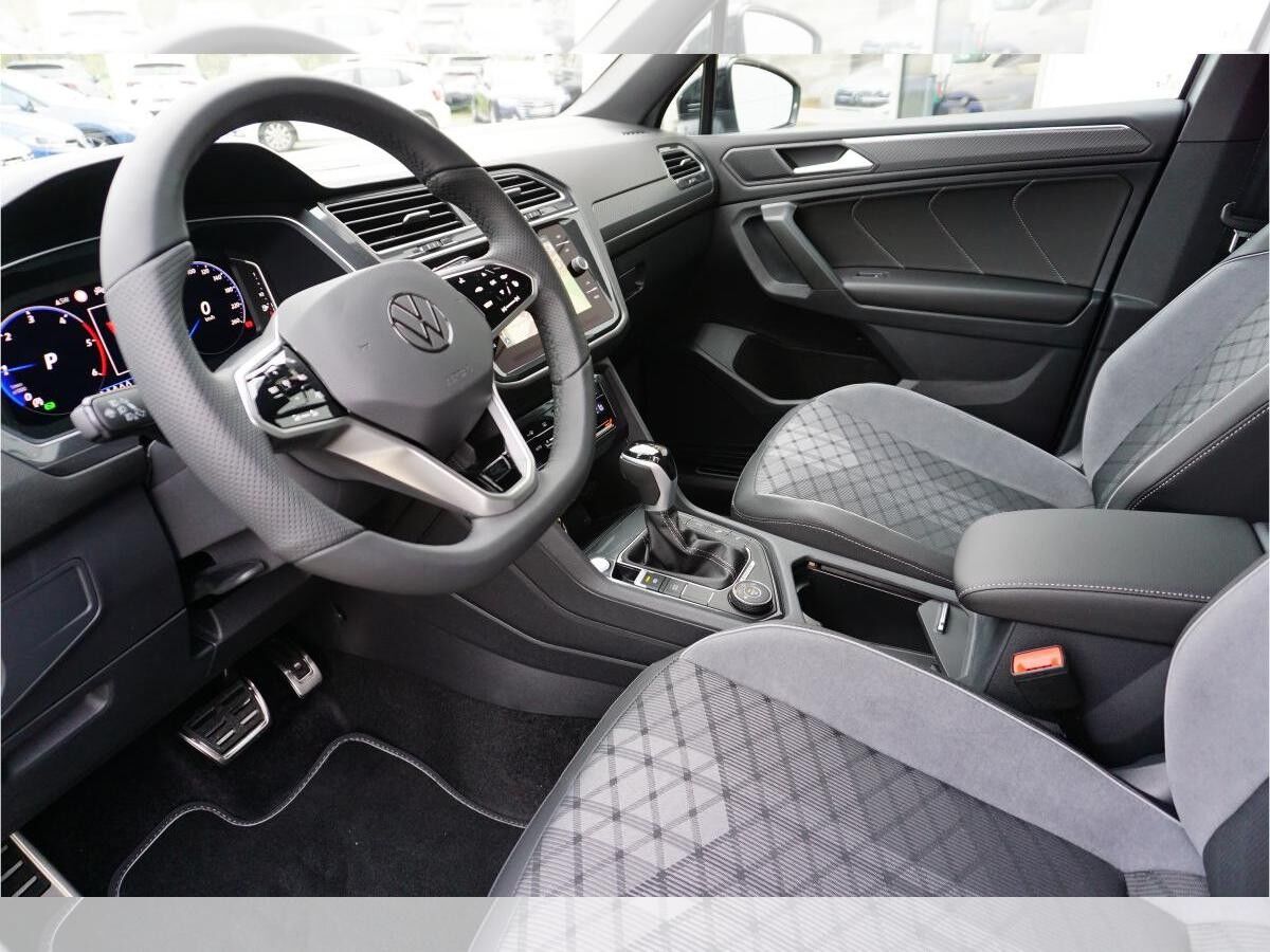 Volkswagen Tiguan Allspace R-Line 2,0 TDI - DSG 4motion *SOFORT VERFÜGBAR*