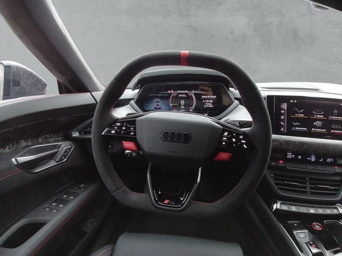 Audi e-tron GT RS performance quattro Aktiv Fahrwerk / Carbon