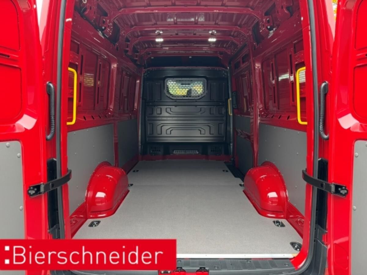 Volkswagen Crafter Kasten 35 2.0 TDI mittellang Hochdach AHK KAMERA PARKLENK PDC SHZ KLIMA