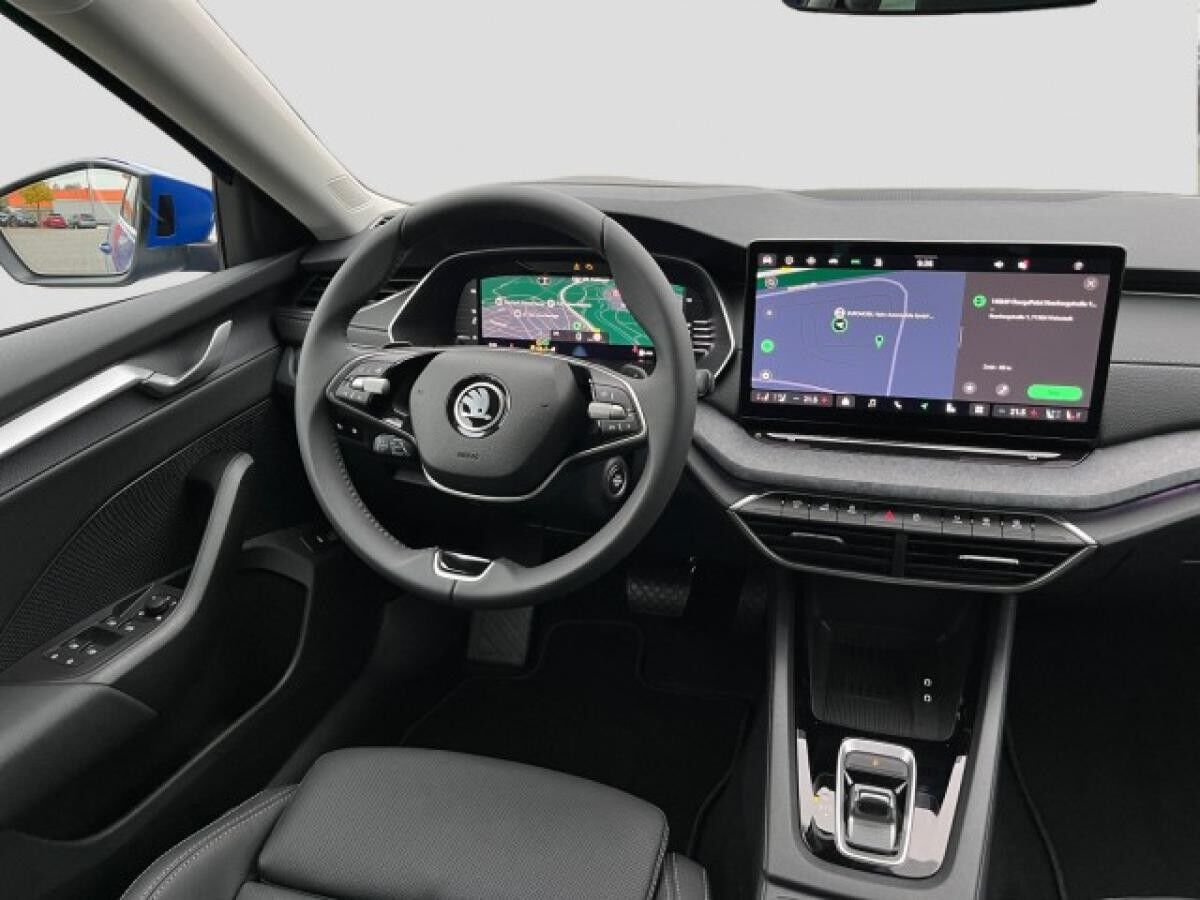 Skoda Octavia Combi Selection 1.5TSI DSG !EINZELSTÜCK! TOP Ausstattung! Pano Stdhzg Leder