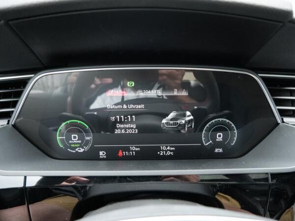 Audi Q8 e-tron S line 50 e-tron quattro
