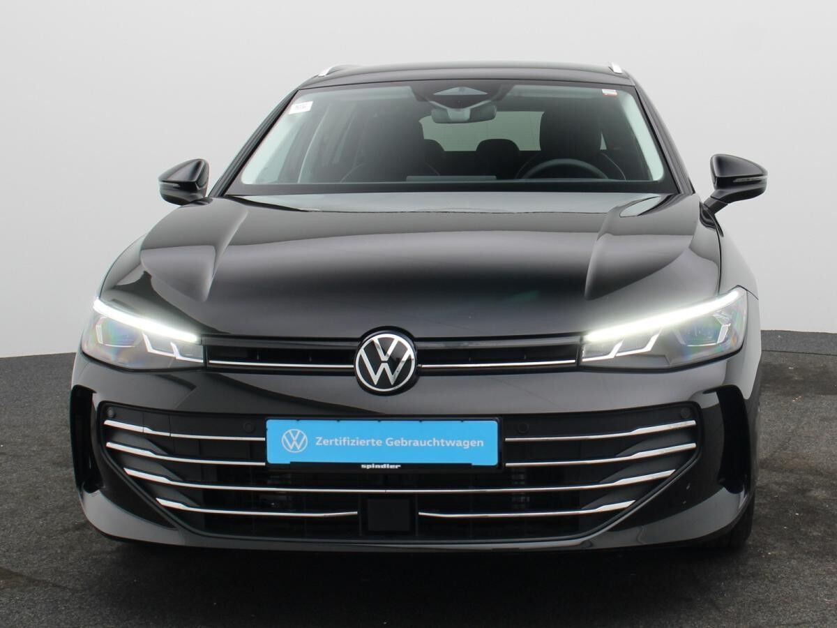 Volkswagen Passat Variant Business 2.0 TDI DSG / Navi, LED
