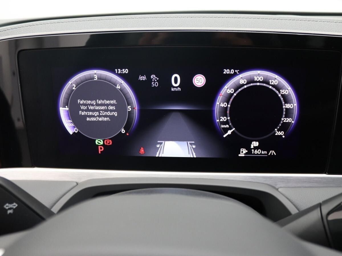 Volkswagen Passat Variant Business 2.0 TDI DSG / Navi, LED