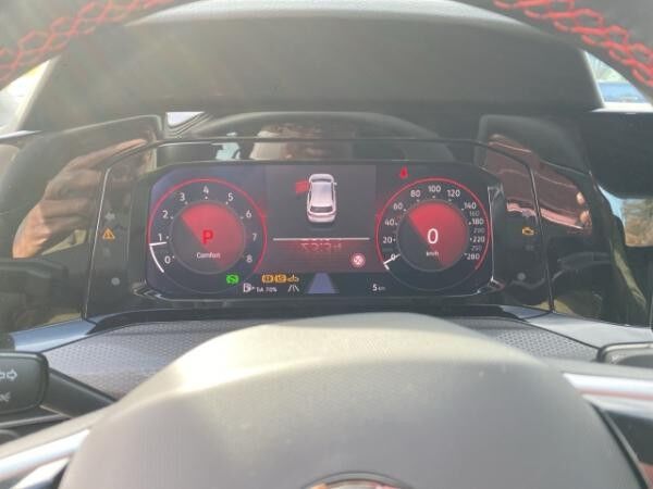 Volkswagen Golf VIII 2,0 TSI GTI Pano HuD ACC LED-Matrix Leder AHK