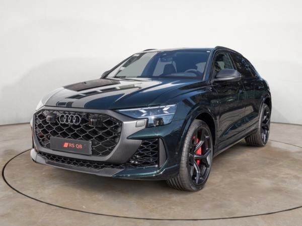 Audi RS Q8 performance
