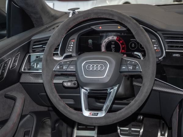 Audi RS Q8 performance