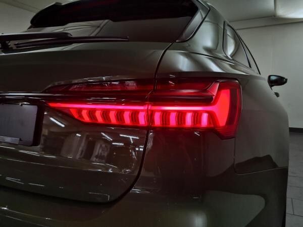 Audi RS6 Avant performance Essentials StHzg #black