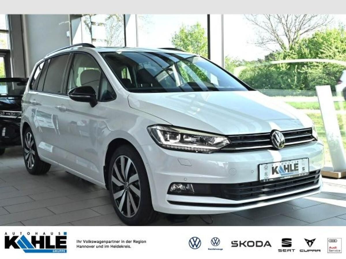 Volkswagen Touran 2.0 TDI DSG SCR Highline SOFORT VERFÜGBAR Black Style 7-Sitze AHK Standhzg Pano
