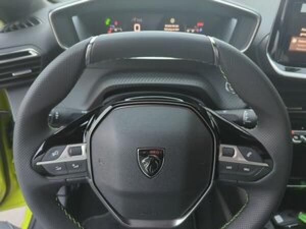 Peugeot 208 PureTech 100 GT ***Vorführfahrzeug - sofort verfügbar***