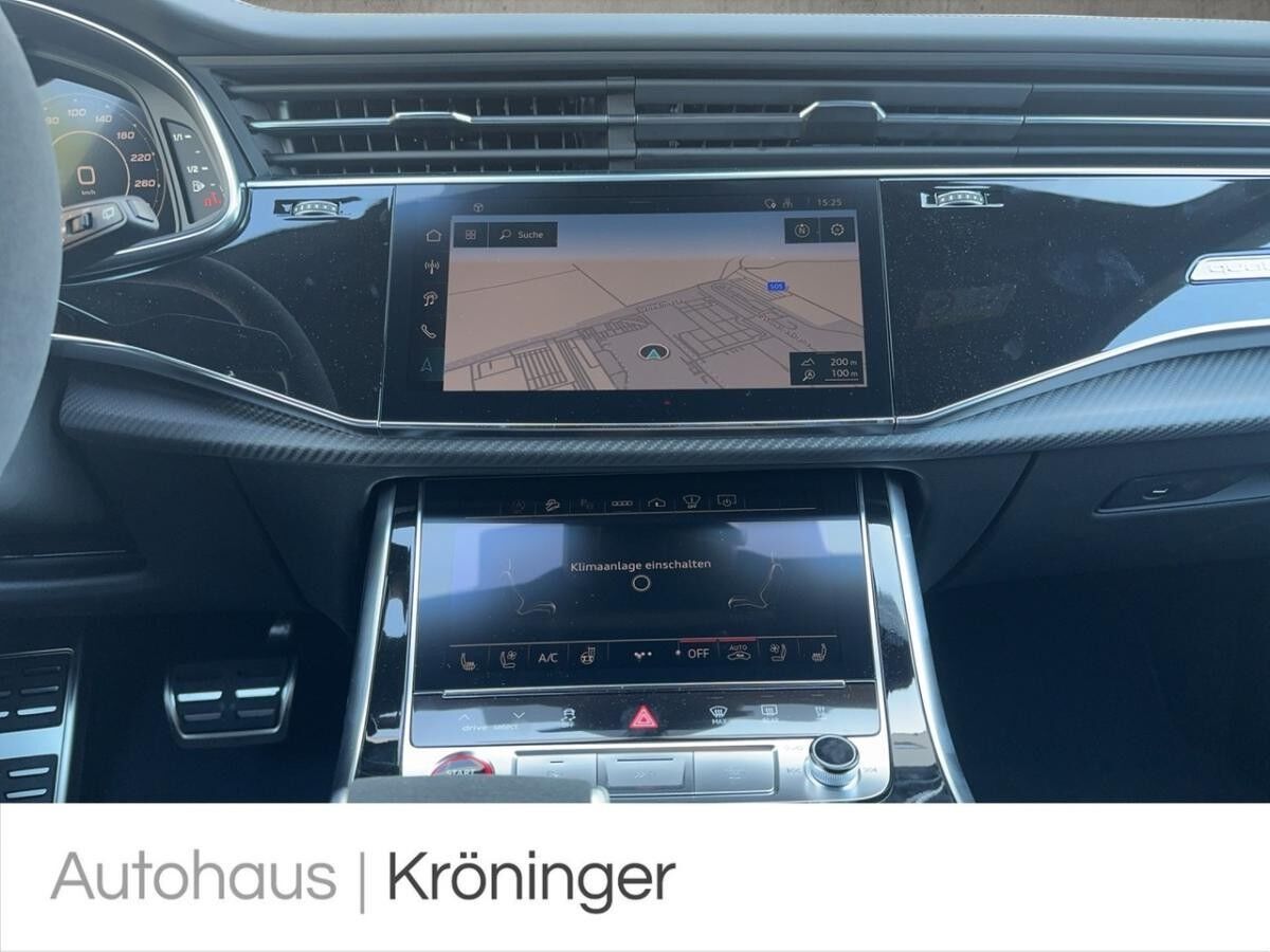 Audi RS Q8 SUV 4.0 TFSI quattro HUD Luft Massage Pano
