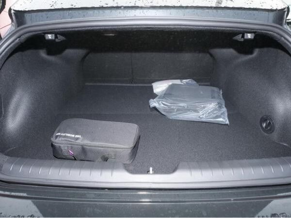 Hyundai IONIQ 6 UNIQ-PAKET LEDER NAVI KAMERA MATRIX-LED