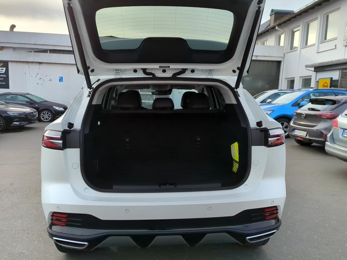 MG HS Luxury ***NEUES MODELL*** MY24