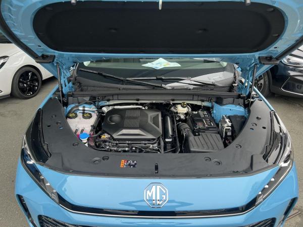 MG HS Plug-In Hybrid Luxury Automatik ***NEUES MODELL***
