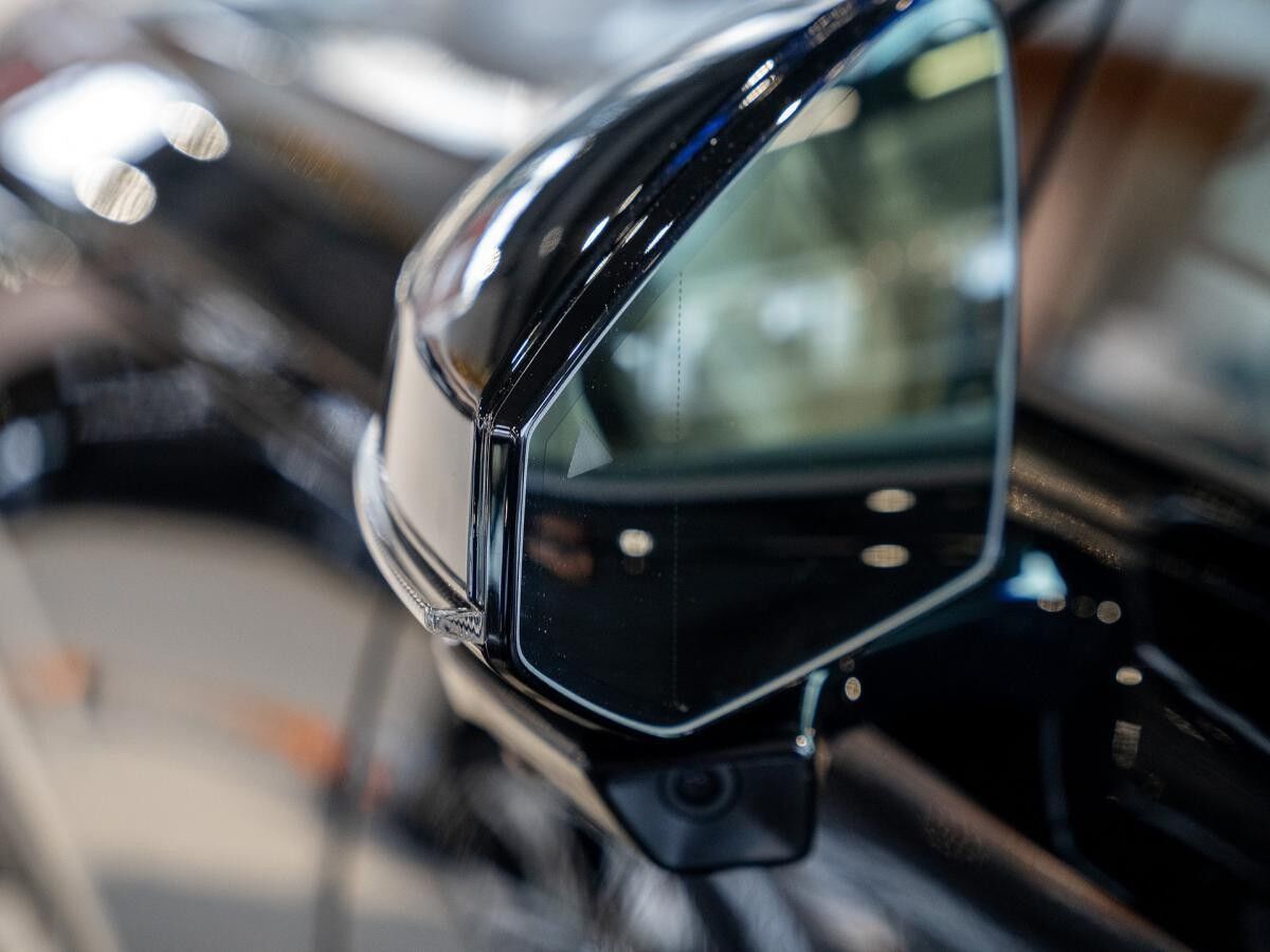 Volvo EX90 Single Motor Plus *0,25% VERSTEUERUNG*