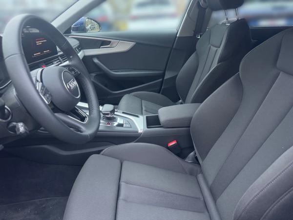 Audi A4 Avant 35 2.0 TFSI advanced S tronic AHK LED