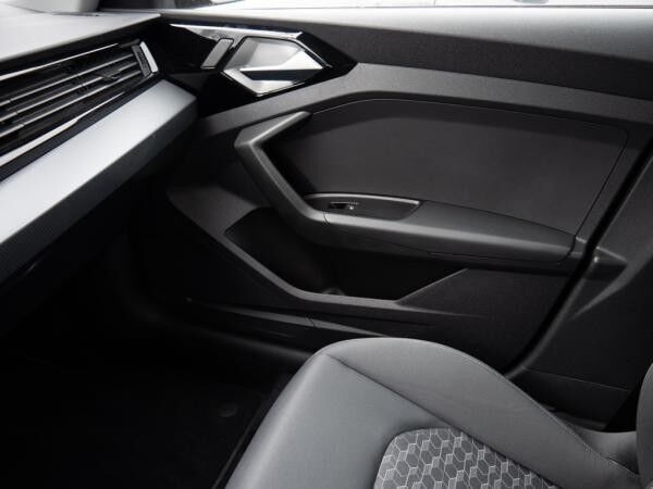 Audi A1 Sportback 30 1.0 TFSI advanced S tronic