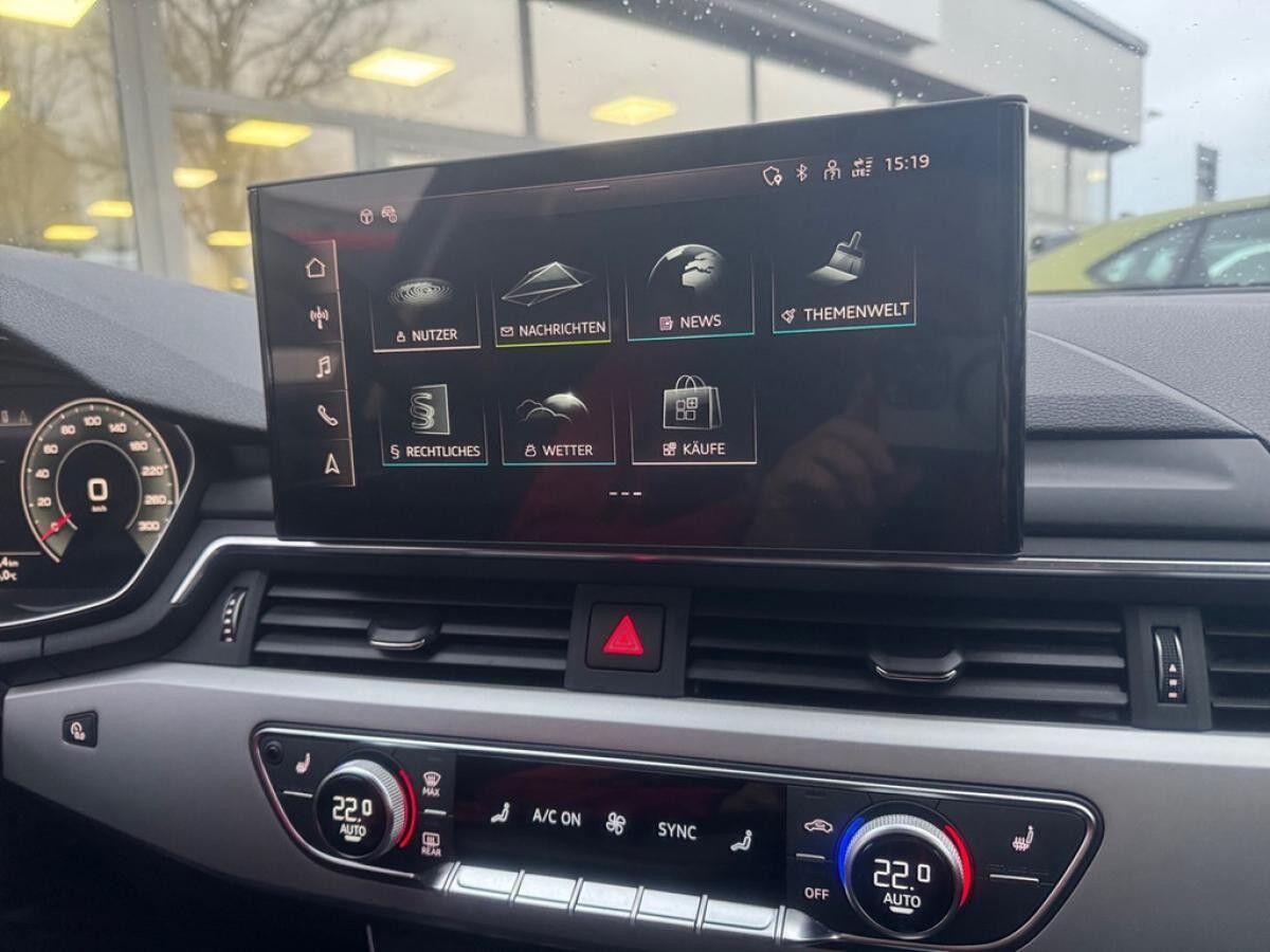 Audi A4 Avant 35 2.0 TFSI advanced S tronic AHK LED