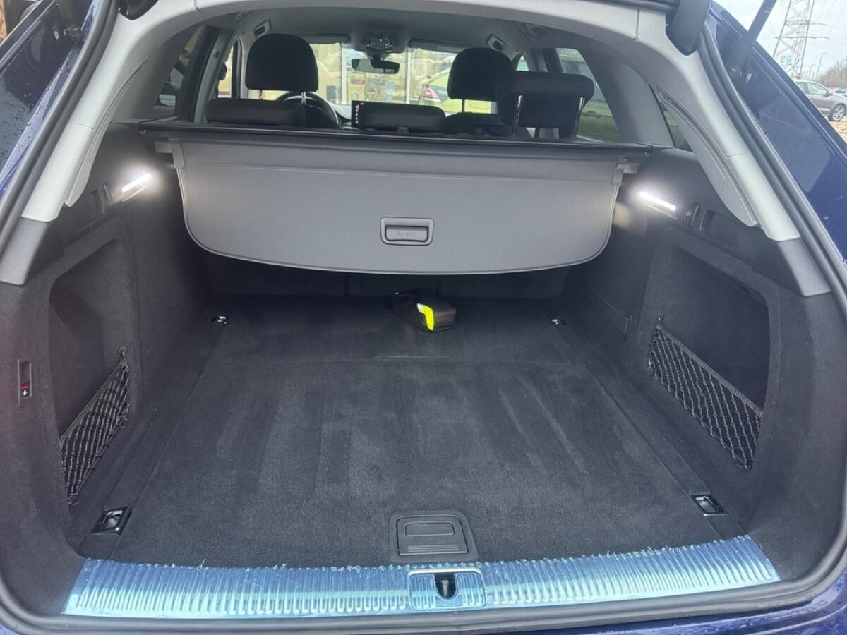 Audi A4 Avant 35 2.0 TFSI advanced S tronic AHK LED