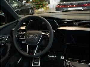 Audi Q8 e-tron edition Dakar 55 quattro