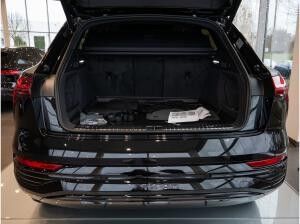 Audi Q8 e-tron edition Dakar 55 quattro