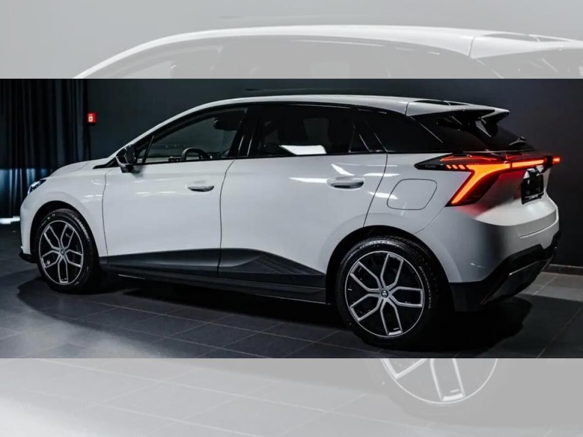 MG MG4 MY 2025 Sondermodell LUXURY *SOFORT VERFÜGBAR* *SONDERANGEBOT* *GEWERBEKUNDEN*