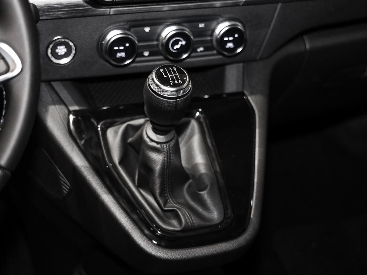 Nissan Townstar Kombi N-Connecta L1 1.3 DIG-T 130PS 6MT Design-Paket Navi *sofort verfügbar*