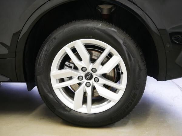 Audi Q5 Sportback 40 TFSI quattro S line S tro. LED AHK PANO