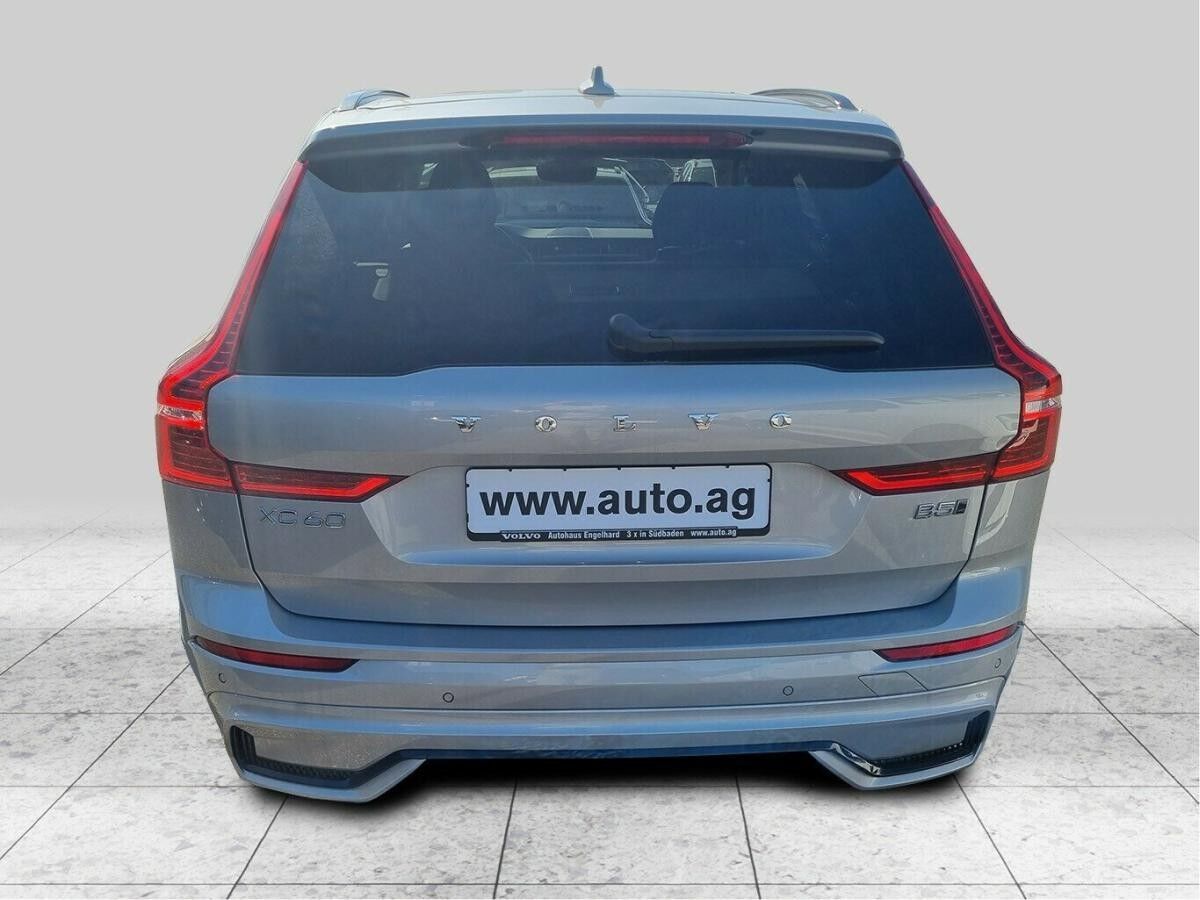 Volvo XC60 B5 Plus Dark HOT DEAL