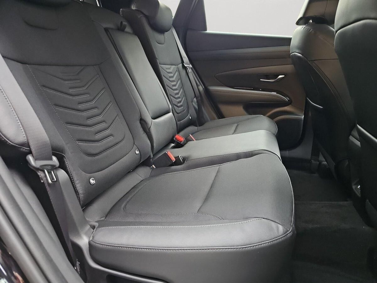 Hyundai TUCSON 1.6T-GDI 4WD TREND MATRIX/NAVI