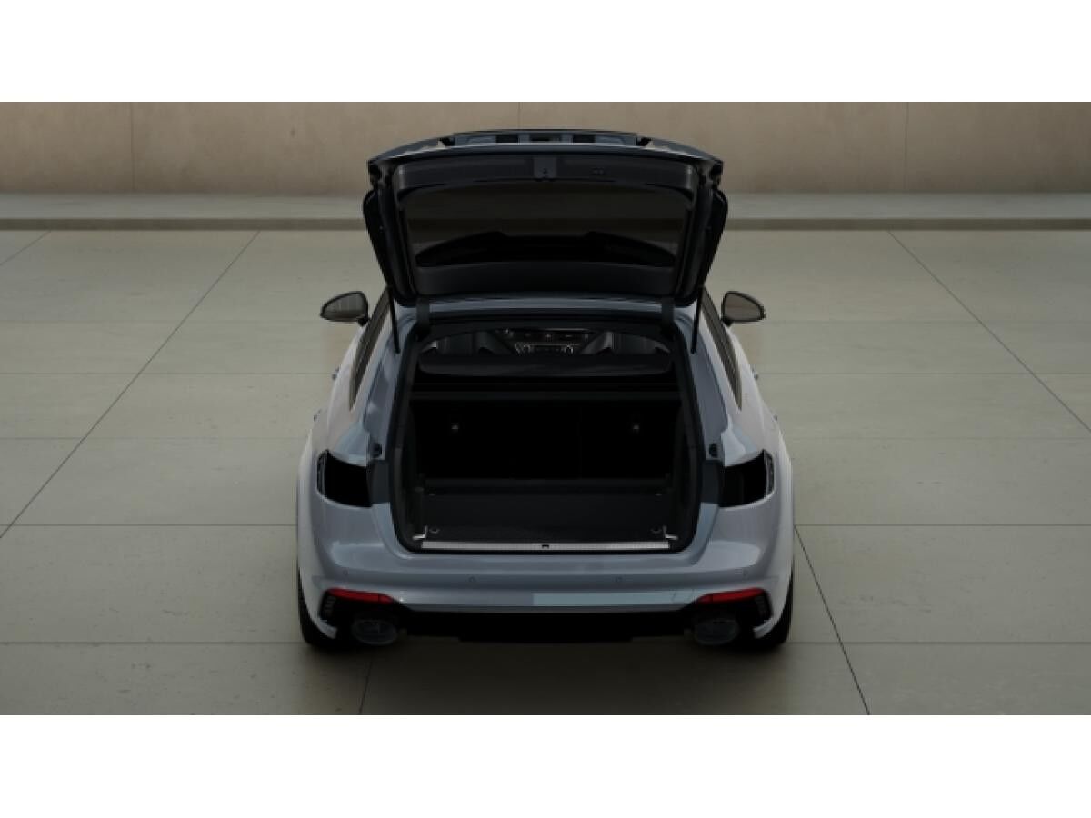 Audi RS4 edition 25 years Nr. 38/250 V-max 300