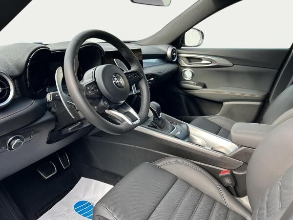 Alfa Romeo Tonale Veloce 1,5L 160PS 118kw 48V Hybrid *VOLLE HÜTTE*