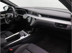 Audi Q8 e-tron S-Line 55 Quattro /Pano,Matrix,AHK,Air