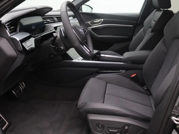 Audi Q8 e-tron S-Line 55 Quattro /Pano,Matrix,AHK,Air