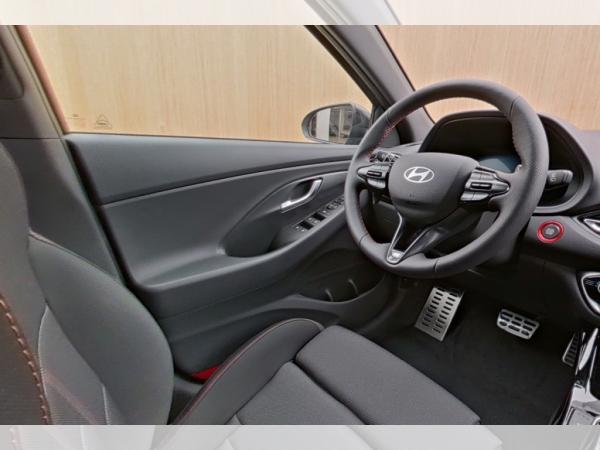 Hyundai i30 Kombi MJ25 1.5 T-GDI DCT N-Line Navi LED 18 Zoll
