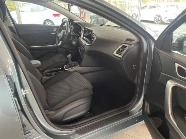 Kia Ceed MJ25 1.0 T-GDI Navi Kamera SHZ PDC