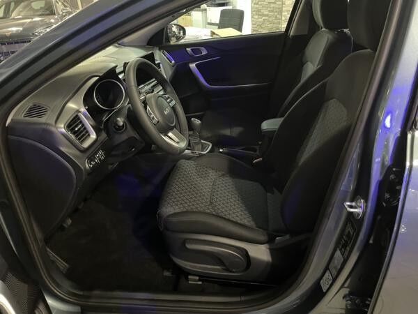 Kia Ceed Sportswagon MJ25 1.5 T-GDI Navi Kamera SHZ PDC