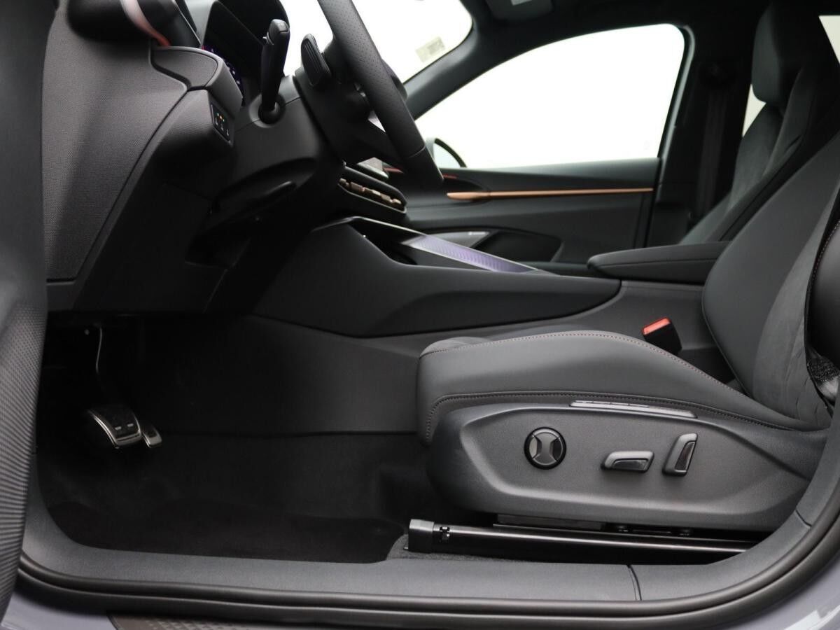 Cupra Terramar VZ 2.0 TSI 4Drive DSG / Matrix, Pano