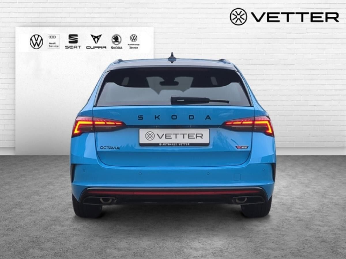 Skoda Octavia Combi 2.0 TSI RS DSG MATRIX PANO INDIVID