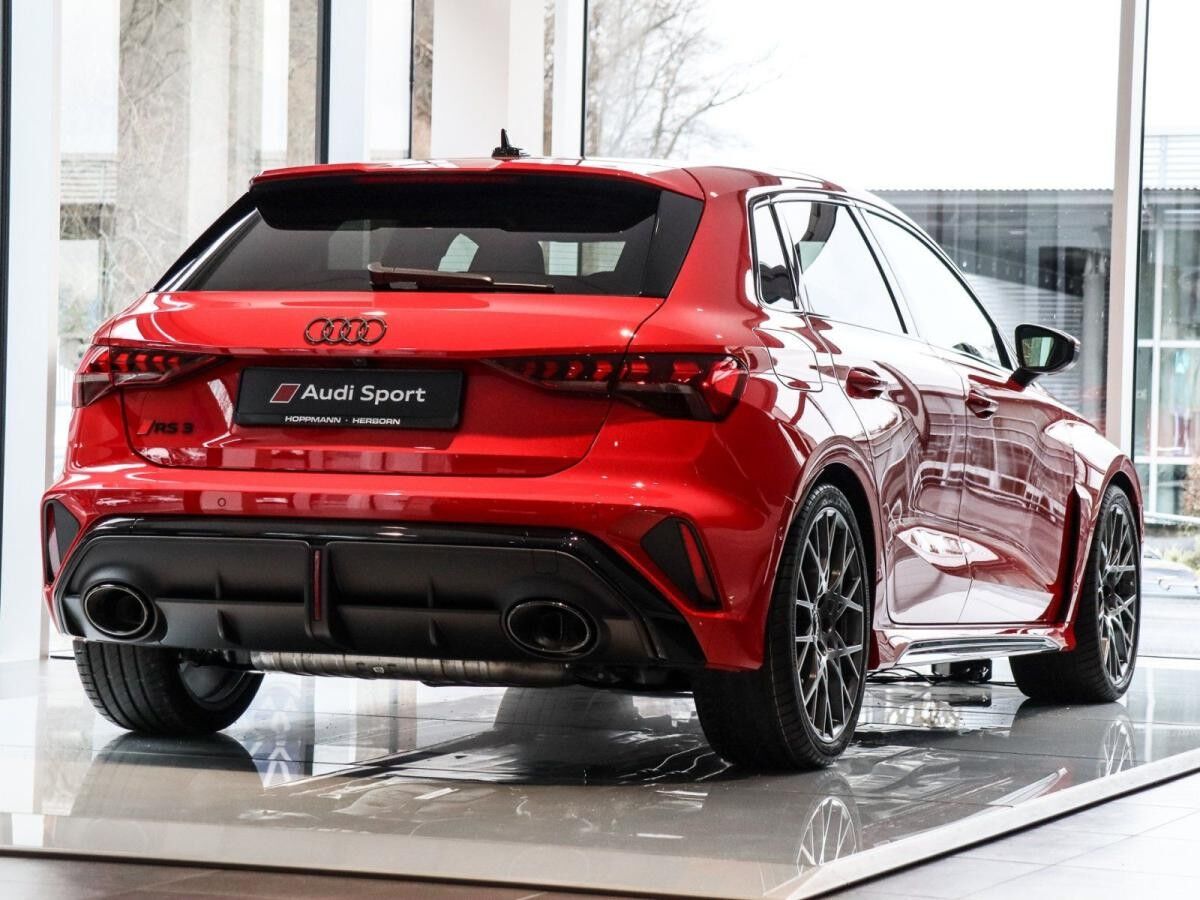 Audi RS3 RS 3 Sportback S-tronic *AKTIONSPRÄMIE*