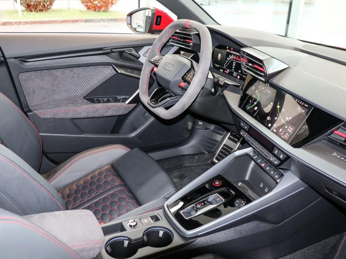 Audi RS3 RS 3 Sportback S-tronic *AKTIONSPRÄMIE*