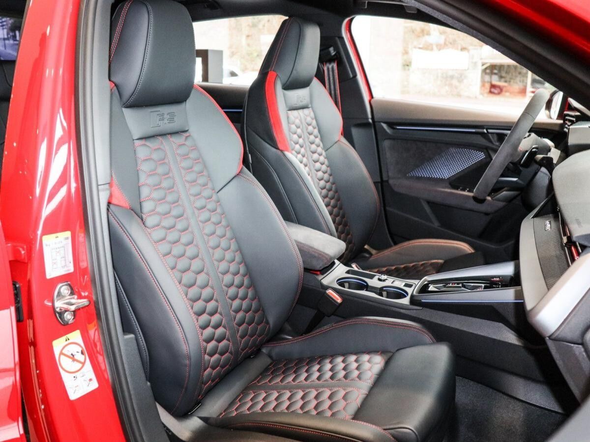 Audi RS3 RS 3 Sportback S-tronic *AKTIONSPRÄMIE*